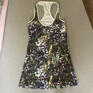 Lululemon workout tank